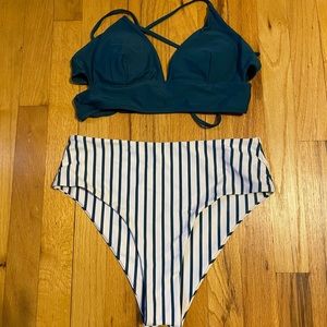 STRIPED BIKINI